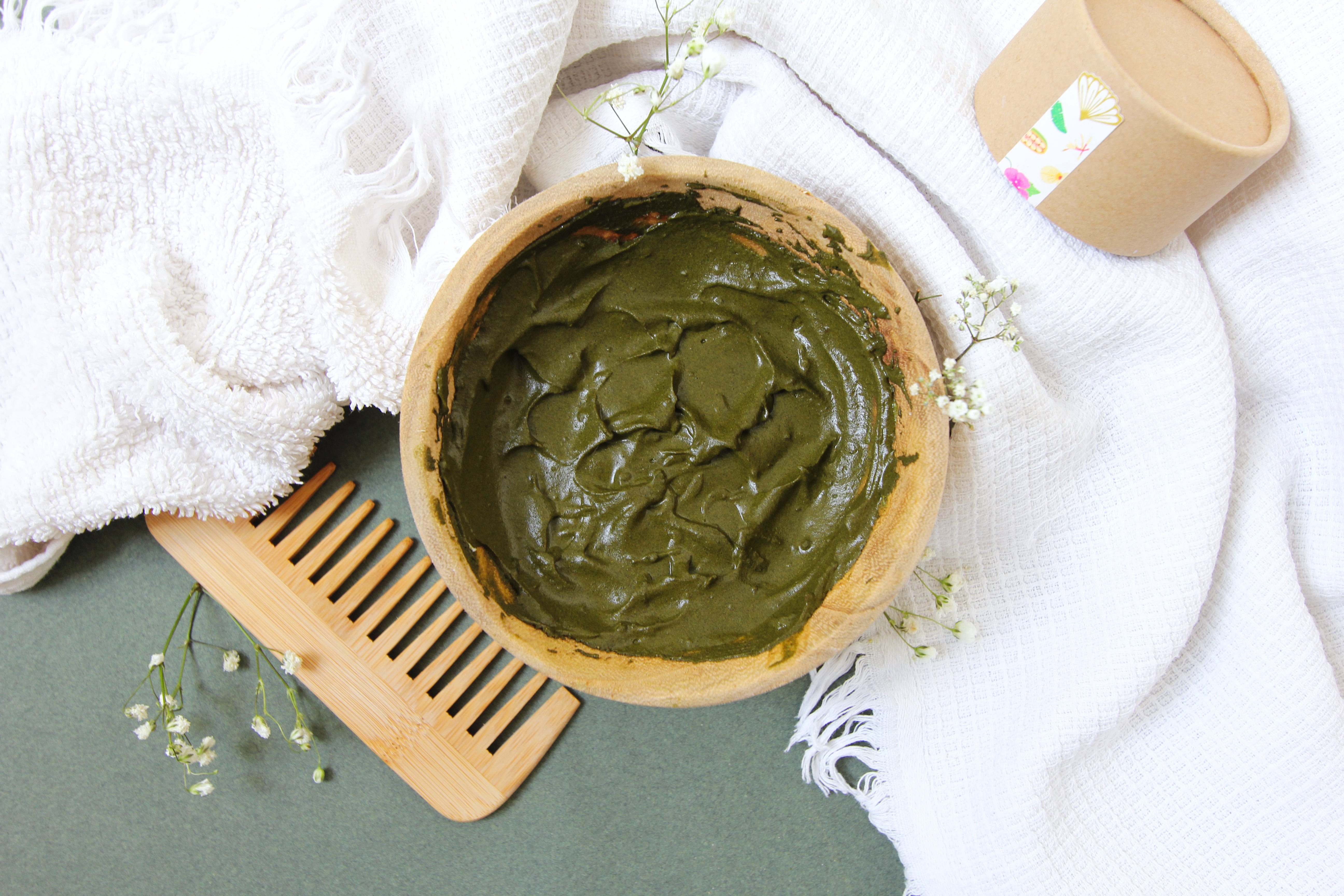 Recette naturelle contre les cheveux gras